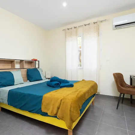 Climatisee, Piscine Et Espace Guinguette Vakantiehuis *