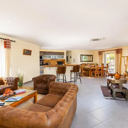 Climatisee, Piscine Et Espace Guinguette Vakantiehuis Villemoustaussou