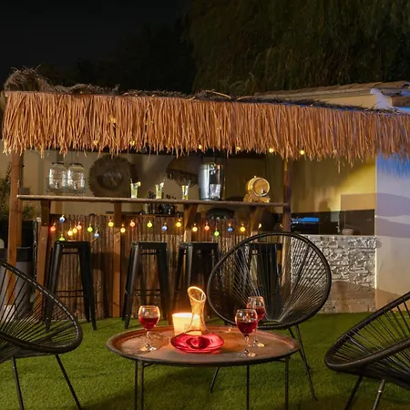 Climatisee, Piscine Et Espace Guinguette *