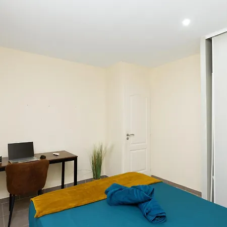 Climatisee, Piscine Et Espace Guinguette Vakantiehuis Villemoustaussou