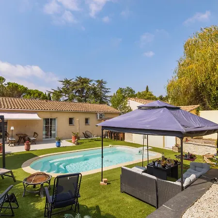 Climatisee, Piscine Et Espace Guinguette * Villemoustaussou